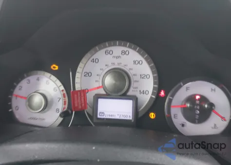 2010 Honda Pilot Touring z USA, uszkodzony, nr VIN 5FNYF3H94AB015822